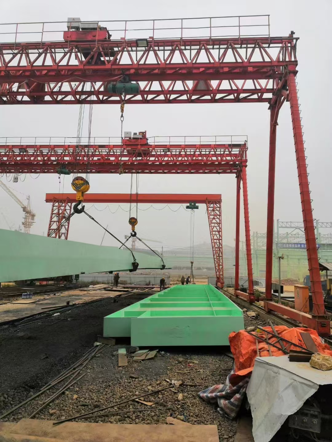 起重机行车电动移动无轨龙门架